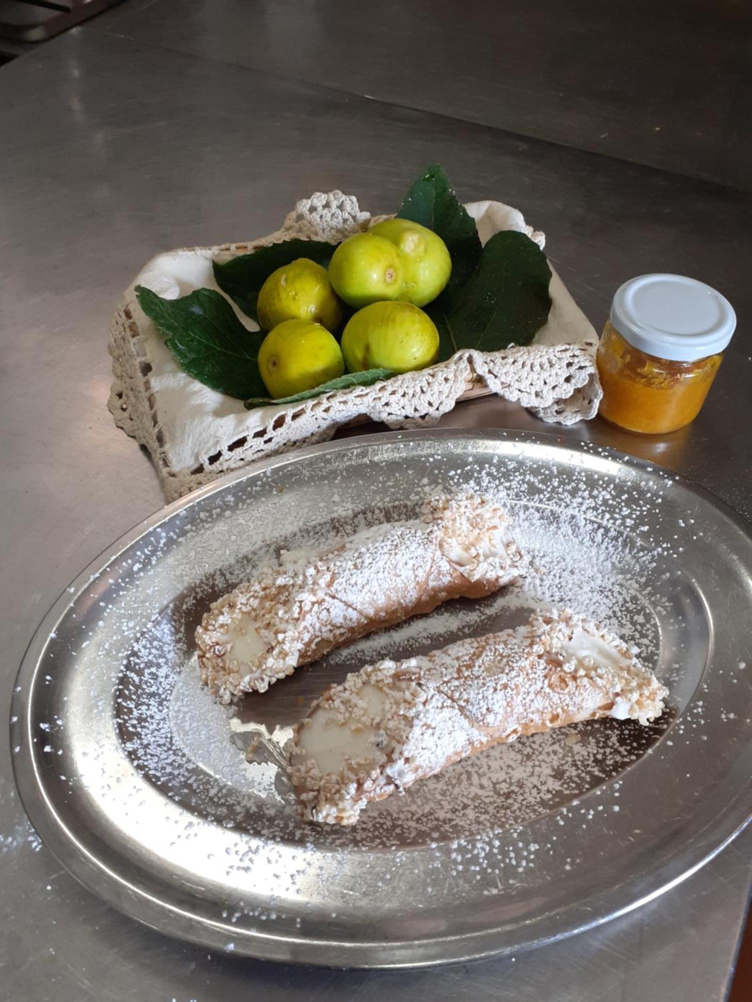 Agriturismo U Zu Peppino リーパリ エクステリア 写真