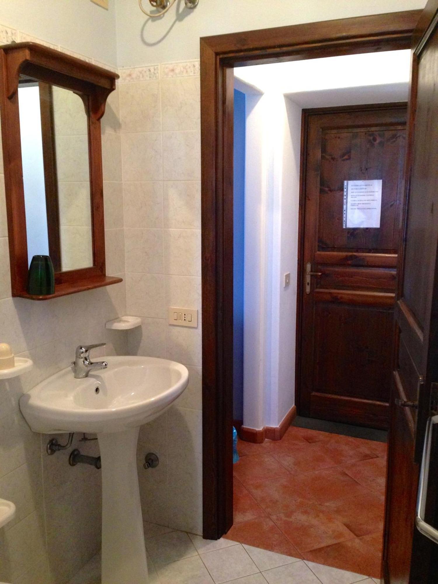 Agriturismo U Zu Peppino リーパリ 部屋 写真