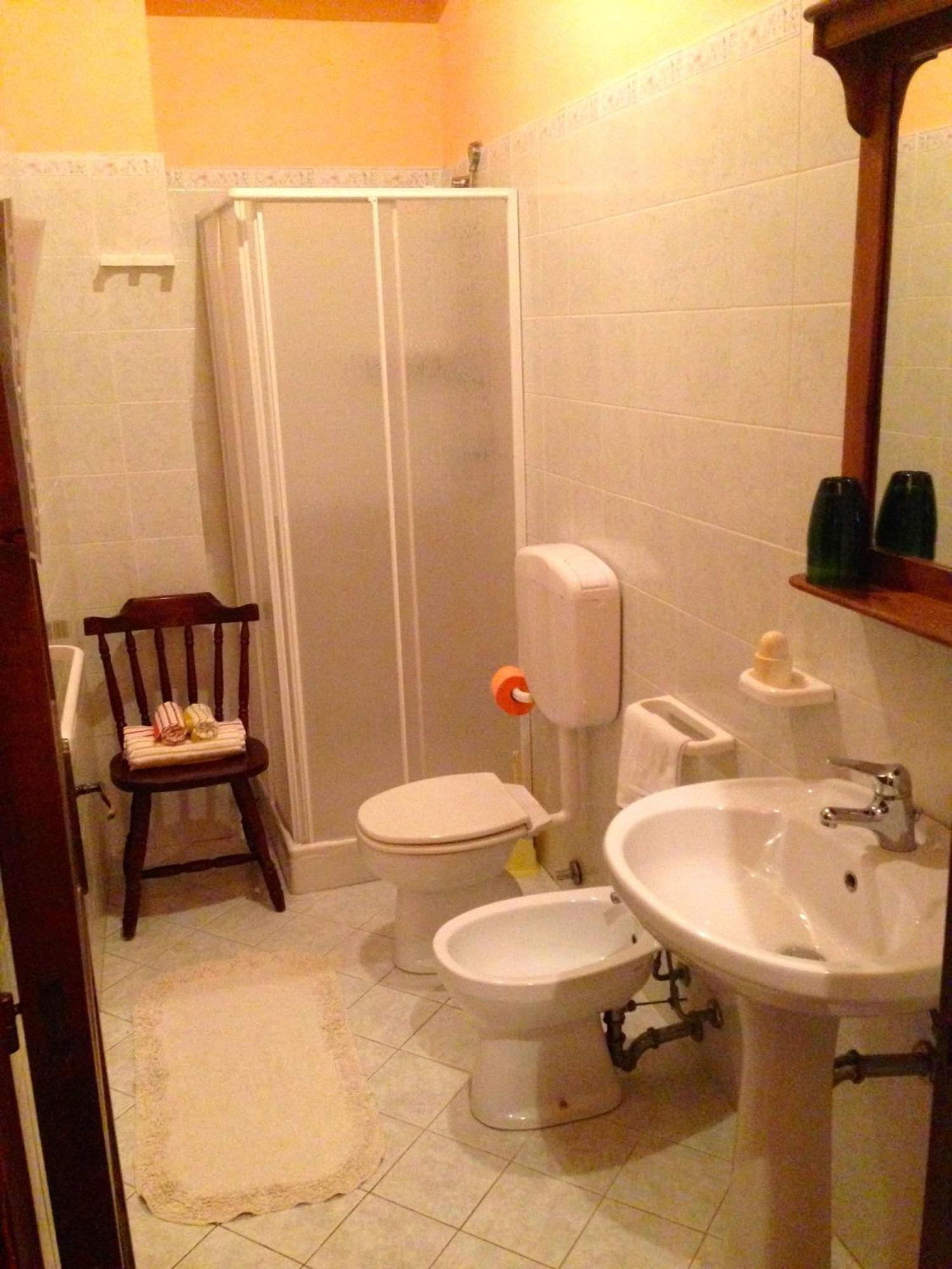 Agriturismo U Zu Peppino リーパリ 部屋 写真