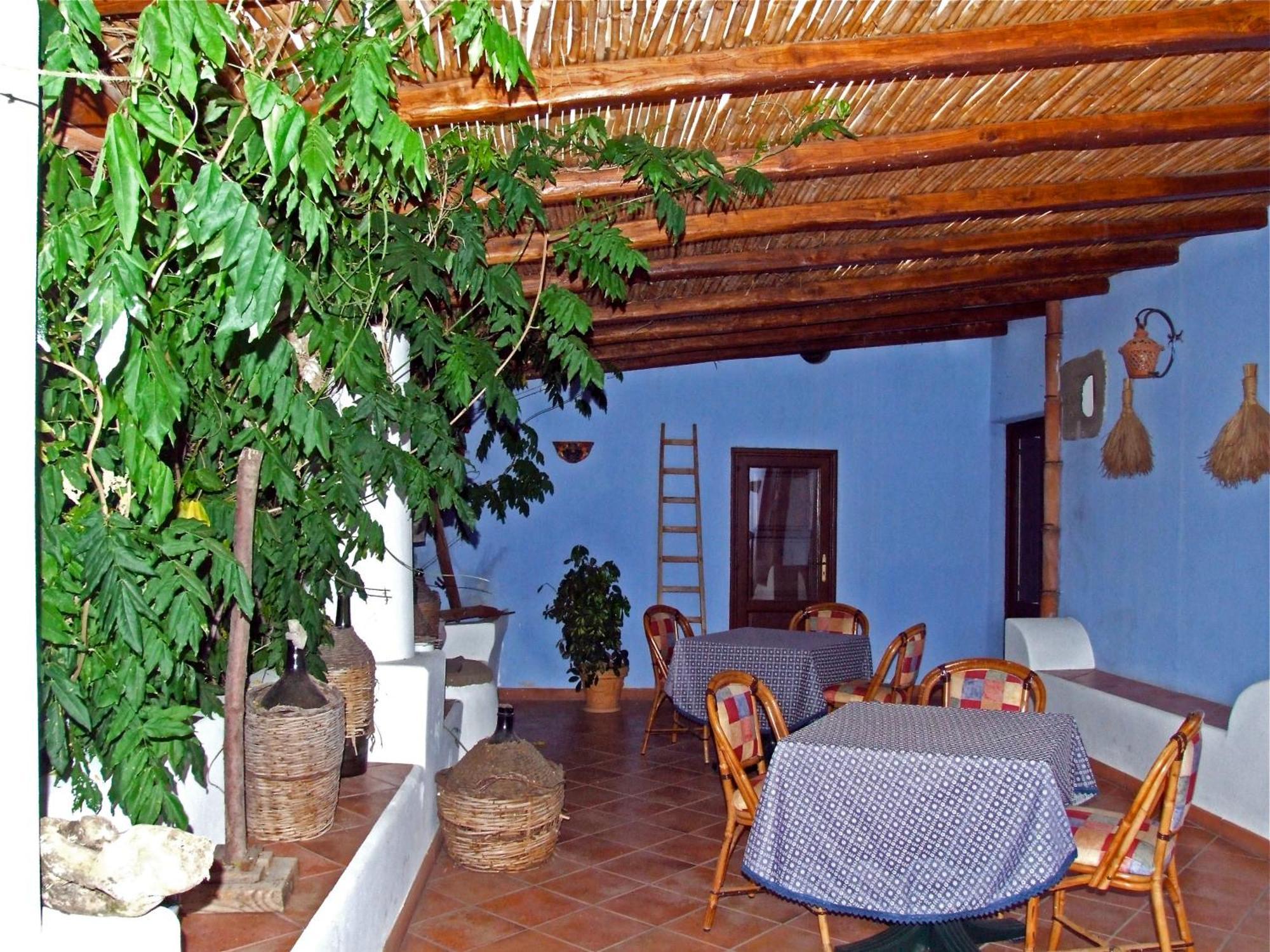 Agriturismo U Zu Peppino リーパリ エクステリア 写真